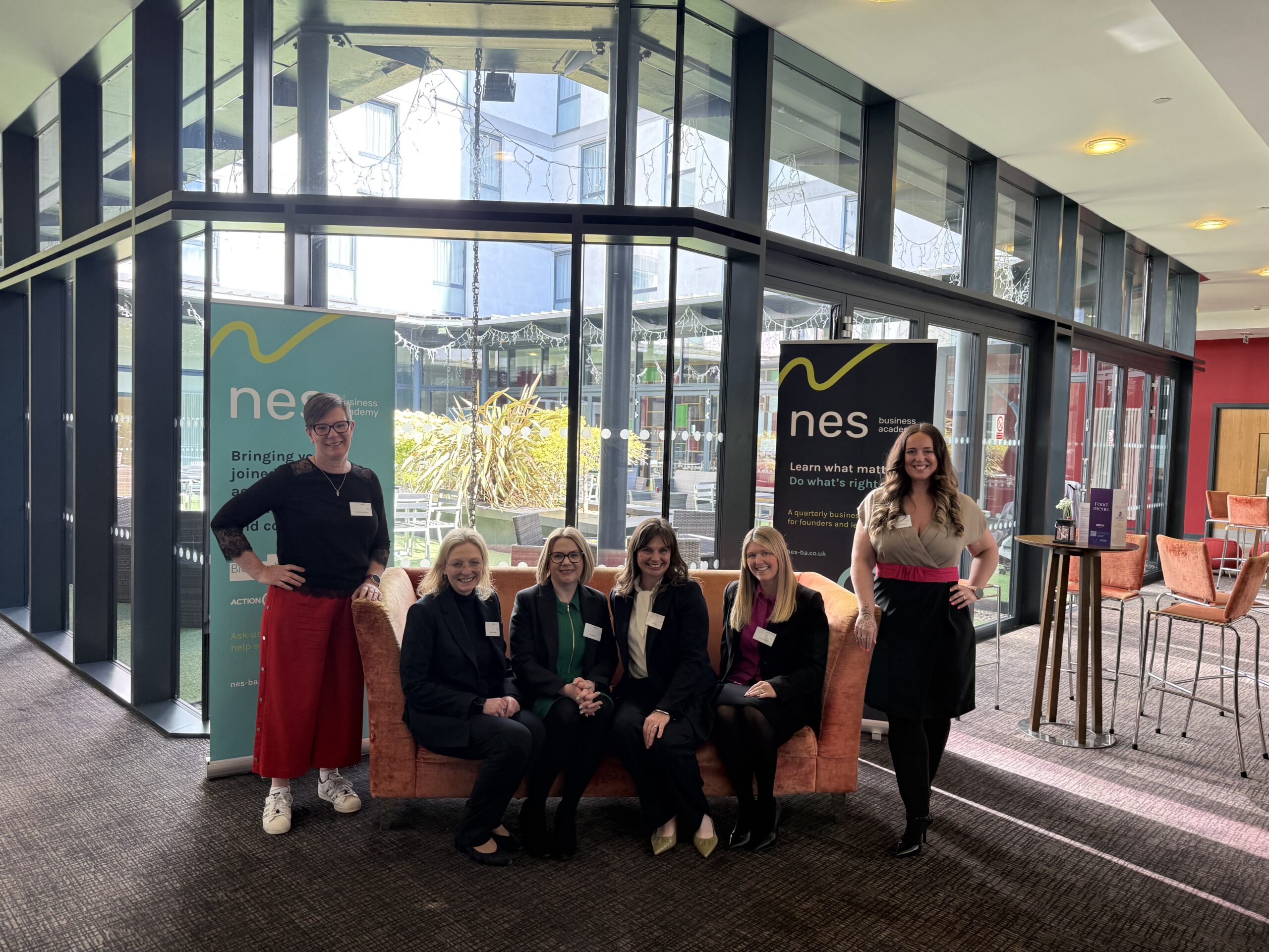 NES Business Academy Experts